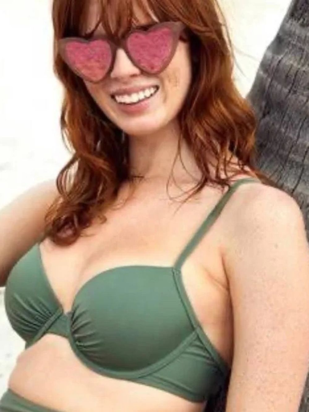Aerie Lightly Lined Underwire Bikini Top | Olive Green | 38C | Excellent